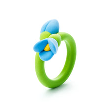 Load image into Gallery viewer, Hey Clay Bijou Flower Rings - Fat Brain Toys