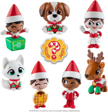 Load image into Gallery viewer, The Elf on the Shelf North Pole Advent Calendar Train, with 4 Merry Mini Mystery Bags Series 2 and Exclusive Joy Bag