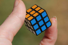 Load image into Gallery viewer, Super Impulse World&#39;s Smallest Rubik Collectable (503)