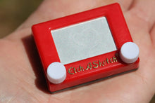 Load image into Gallery viewer, Roll over image to zoom in World&#39;s Smallest Etch a Sketch Red