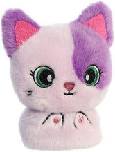 Load image into Gallery viewer, Aurora - Pocket Pets - 5&quot; Lola