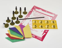 Load image into Gallery viewer, Robin Reed Concerto Fanfare Christmas Crackers, Set of 8 (10&quot;)
