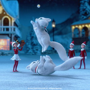 The Elf On The Shelf Set: Arctic Fox, Fox Cub Christmas Tale DVD, Fox Clip On & Exclusive Joy Bag