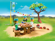 Load image into Gallery viewer, PLAYMOBIL Spirit Riding Free Summer Campground